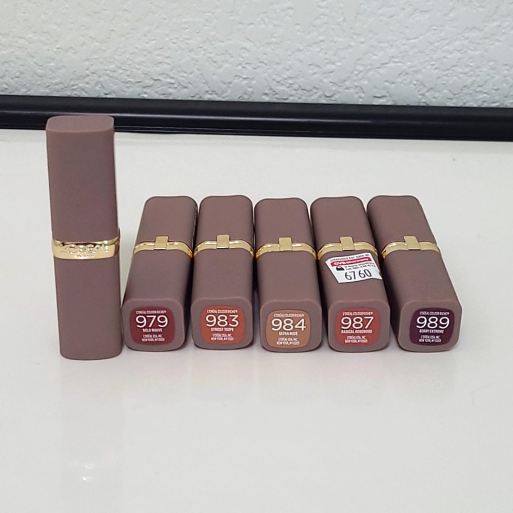 L'Oreal Color Riche Ultra Matte Nude Lipsticks
